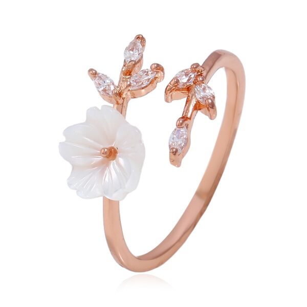 Anillo en forma de flor - Imagen 5